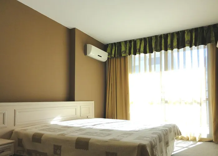 Avalon Freya -apartcomplex ساني بيتش